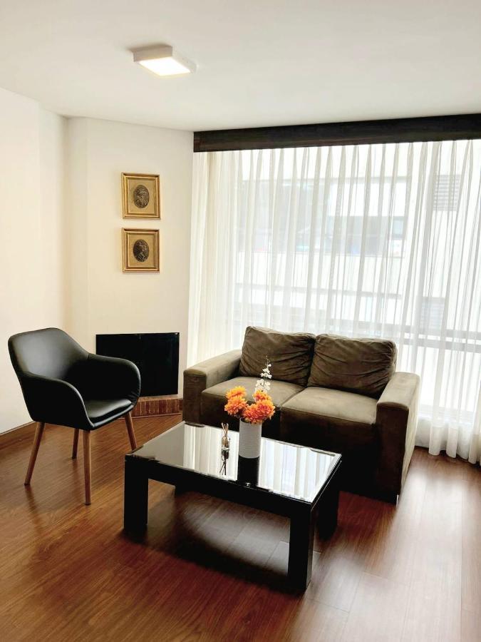Acogedor Apartasuite Cerca Al Parque De La 93 Bogotá Exterior foto