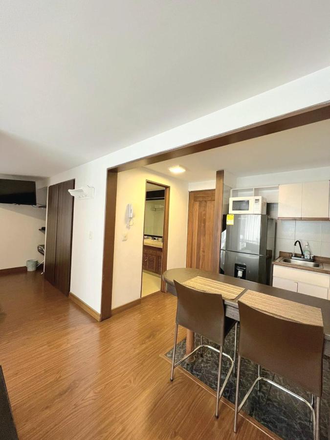 Acogedor Apartasuite Cerca Al Parque De La 93 Bogotá Exterior foto